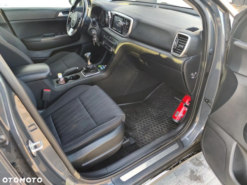 Kia Sportage - 10