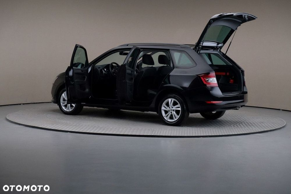 Skoda Fabia 1.0 TSI Ambition Plus - 7
