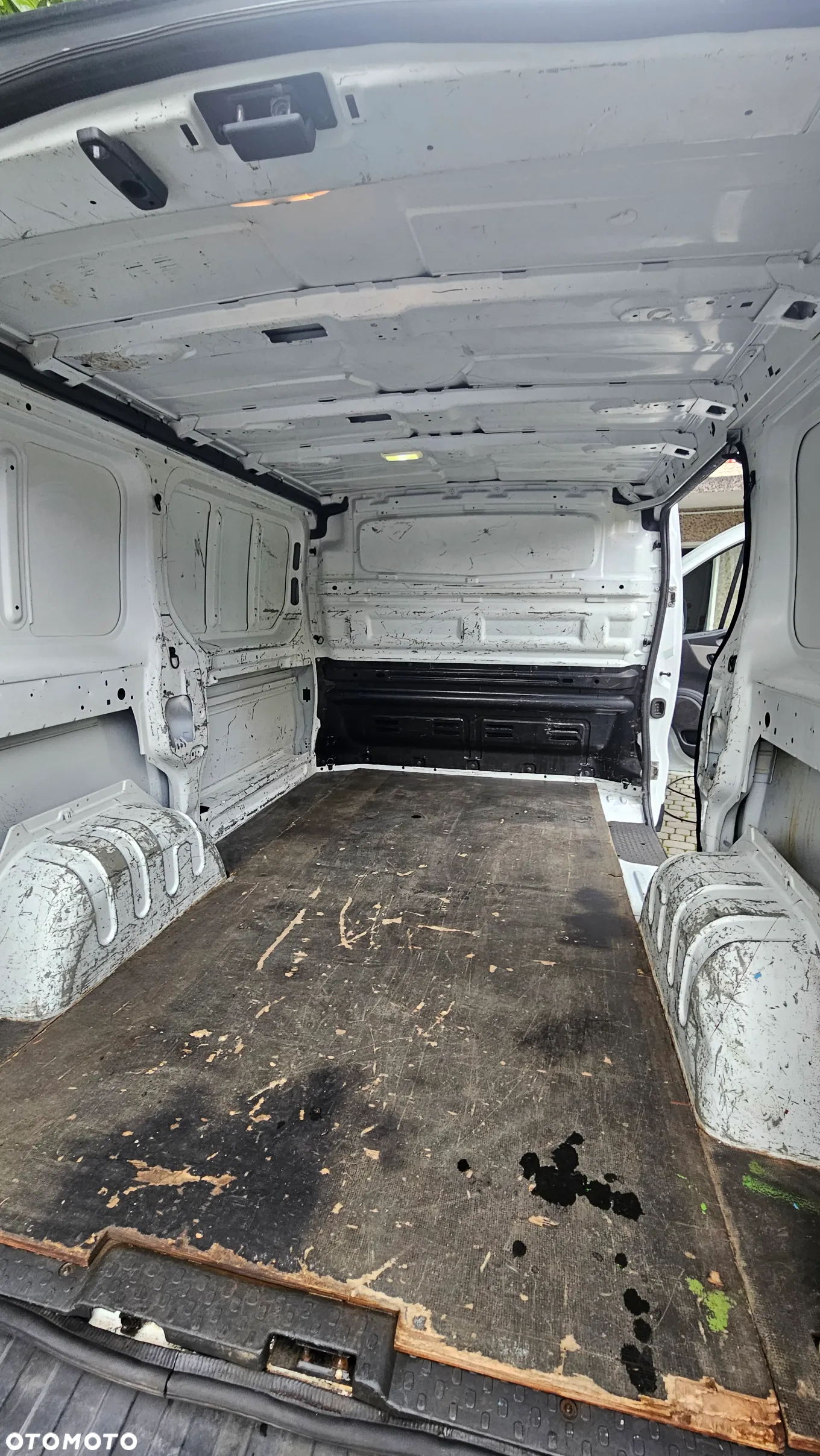 Renault Trafic - 27
