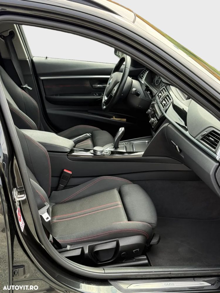 BMW Seria 3 330d xDrive DPF Aut. Edition Sport - 8