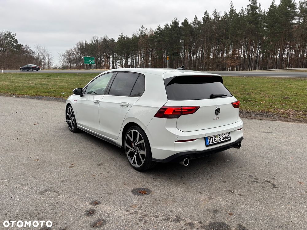 Volkswagen Golf GTI 2.0 TSI OPF DSG Performance - 6