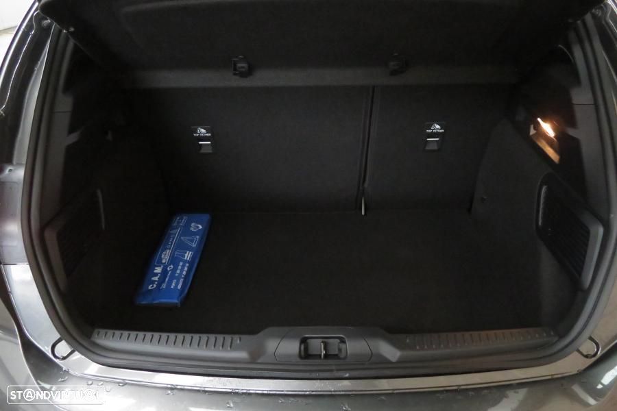 Ford Focus 1.0 EcoBoost MHEV ST-Line X - 28