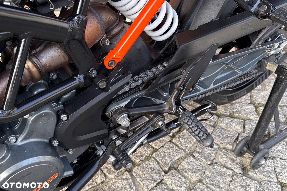 KTM Duke - 22