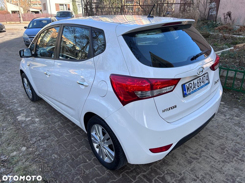 Hyundai ix20 1.4 Comfort - 4
