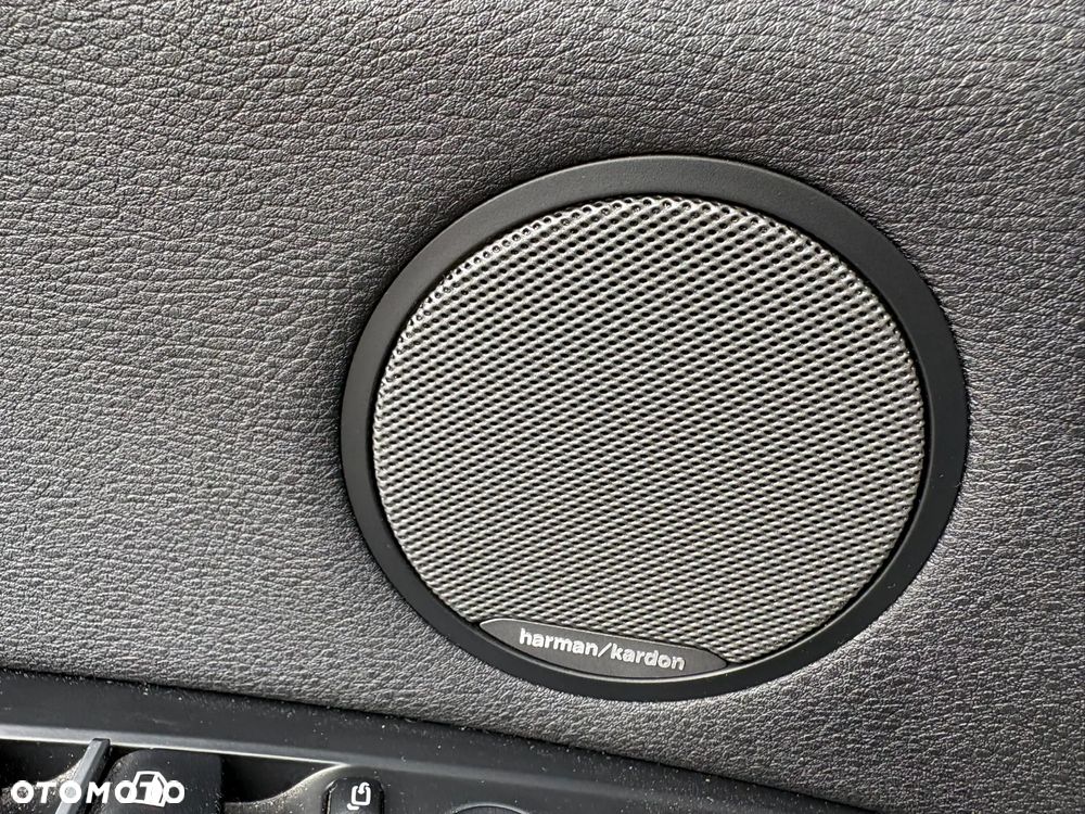 BMW X3 xDrive28i xLine - 16