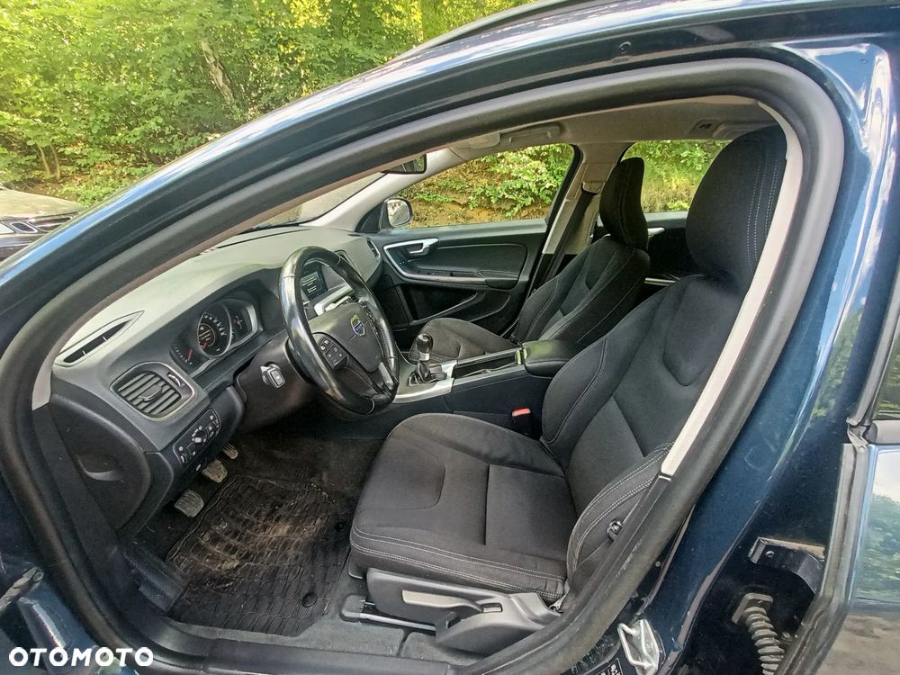 Volvo V60 D2 Edition - 6