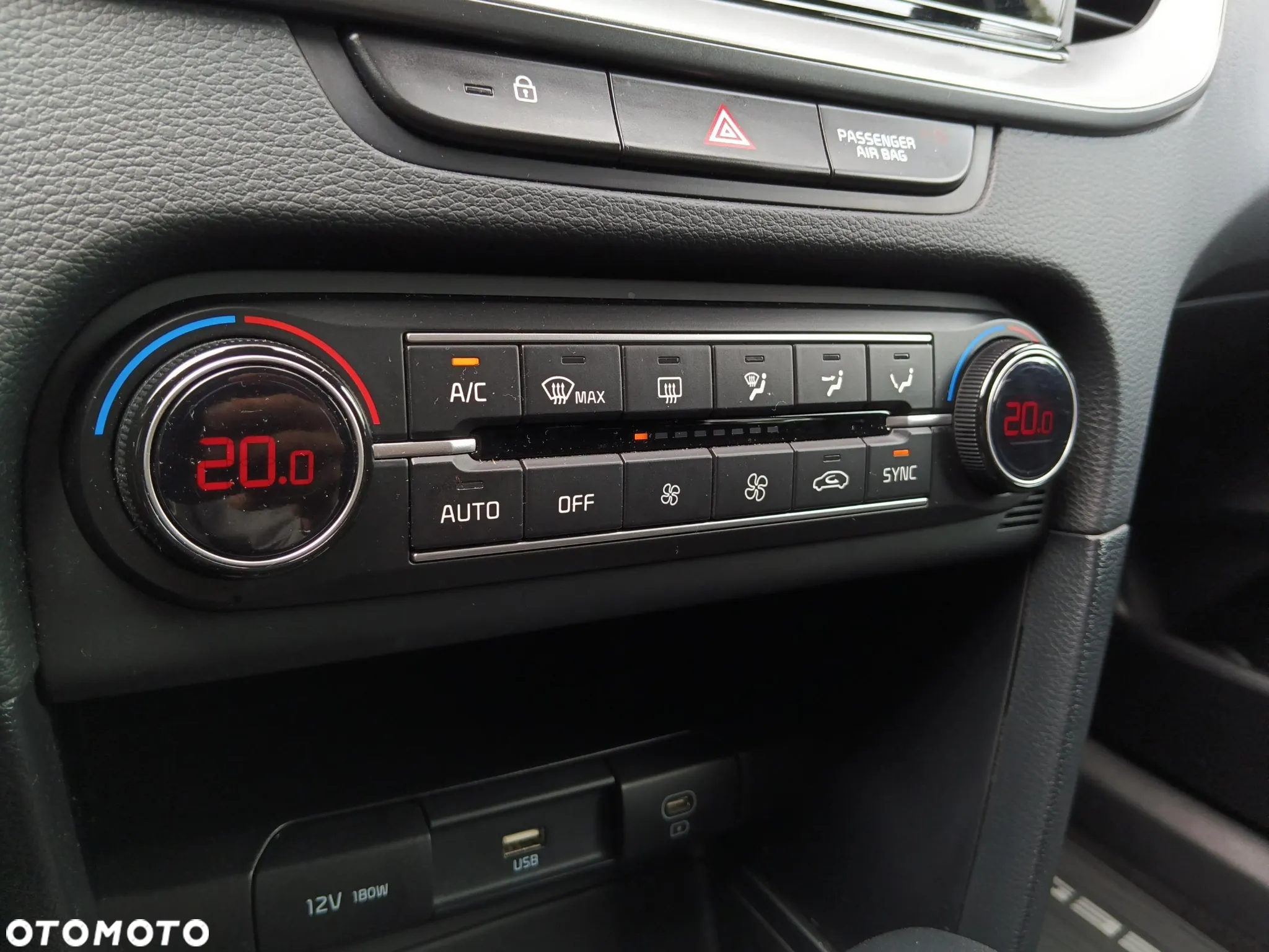 Kia Ceed 1.5 T-GDI M DCT - 17