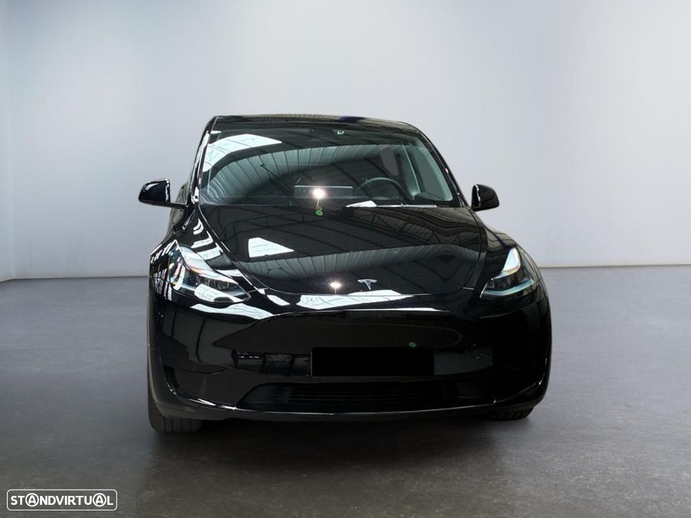 Tesla Model Y Standard RWD - 2