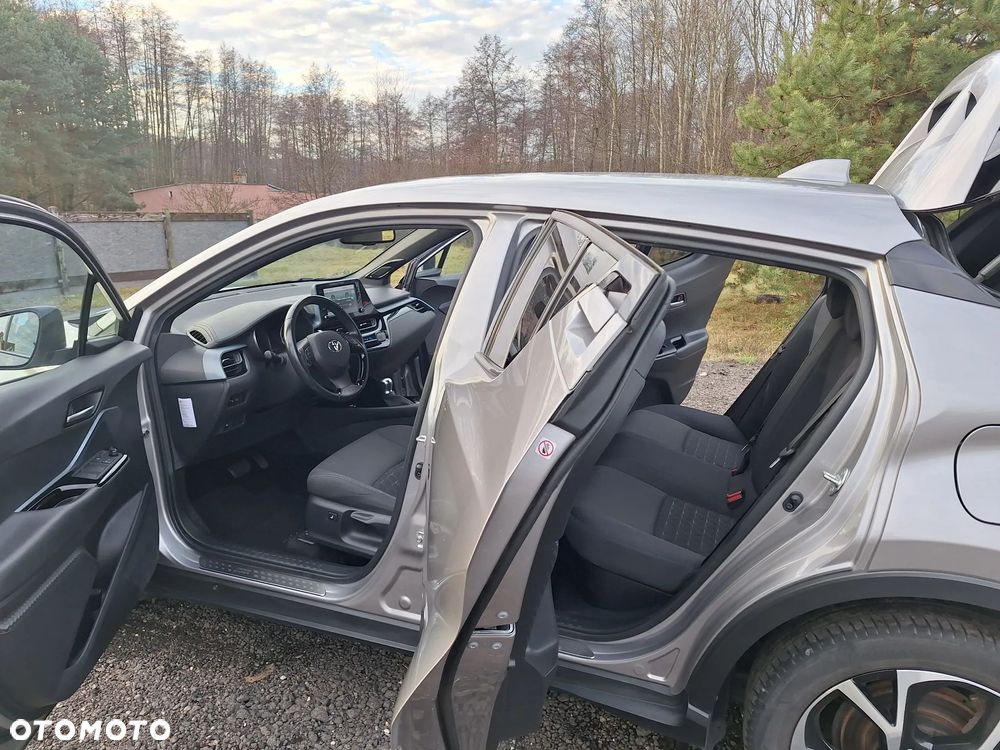 Toyota C-HR 1.8 Hybrid Prestige - 35