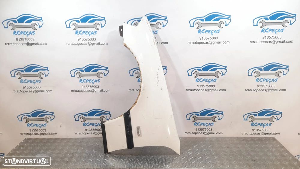 GUARDA-LAMAS ESQUERDO MERCEDES BENZ CLASS C W202 A2028810101 2028810101 GUARDA LAMAS GUARDALAMAS - 3