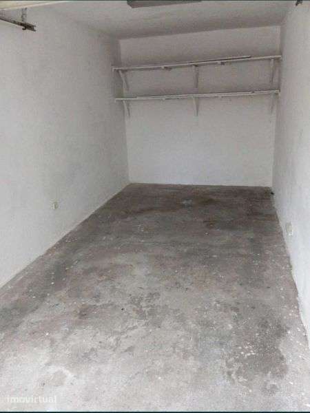 Garagem fechada - Ermesinde - Grande imagem: 2/2