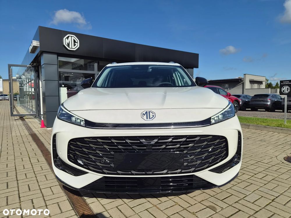 MG HS Hybrid+ - 6