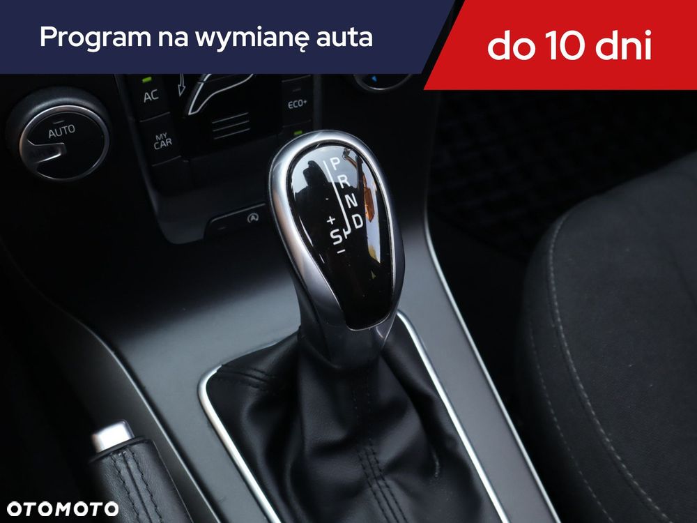 Volvo V40 - 14