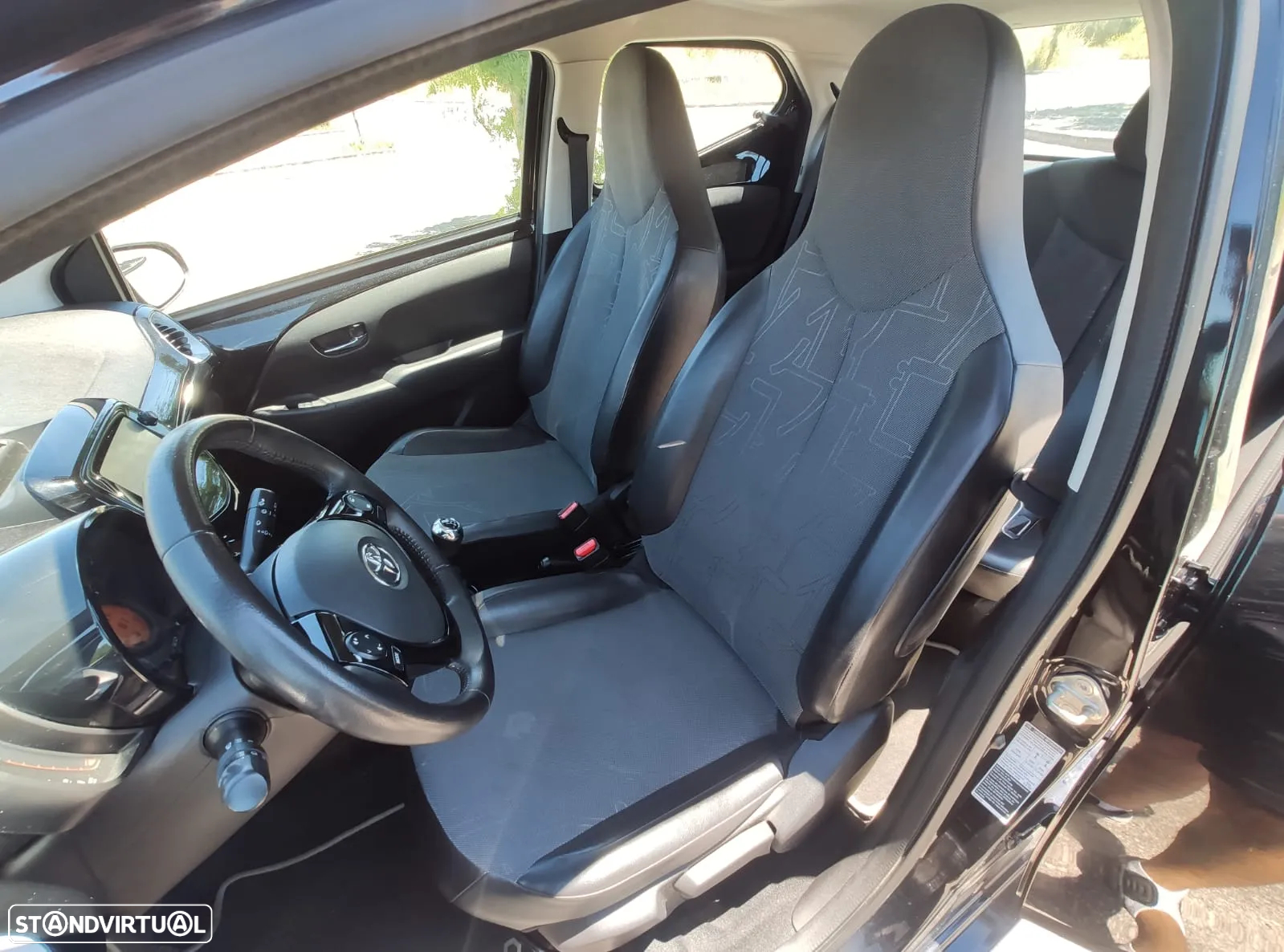 Toyota Aygo 1.0 X-Clusiv - 6