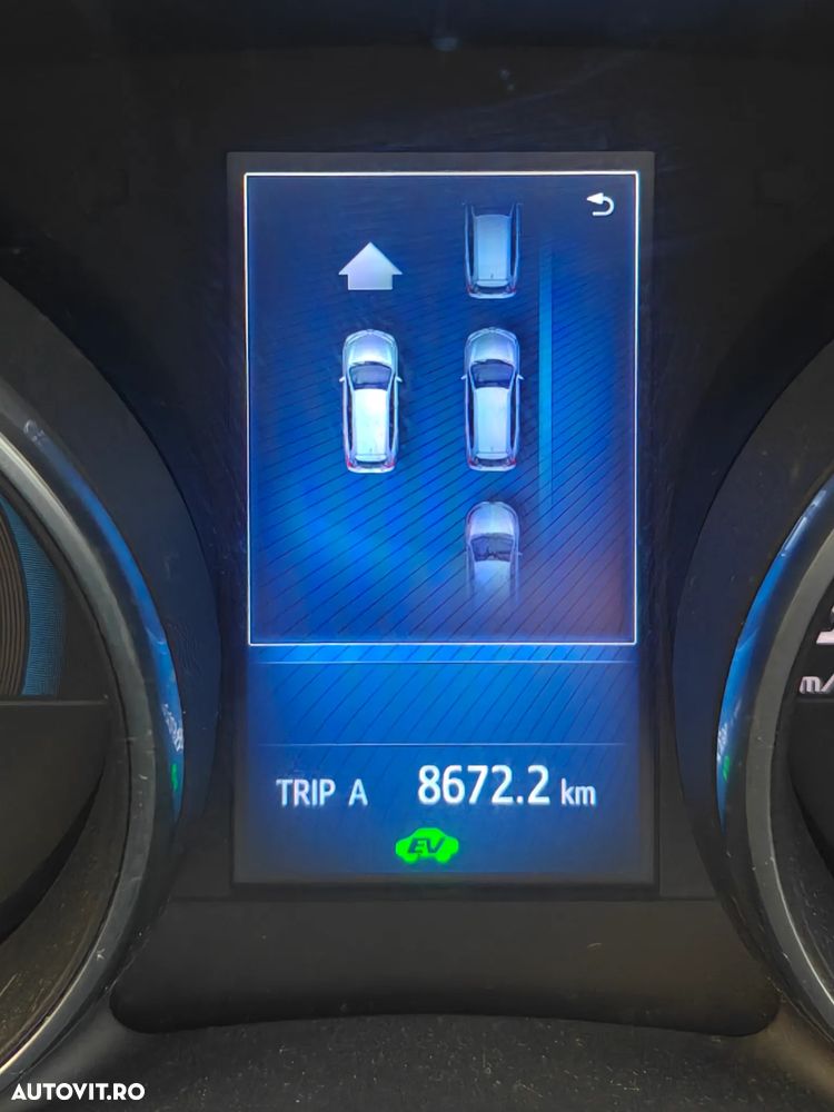 Toyota Auris - 16