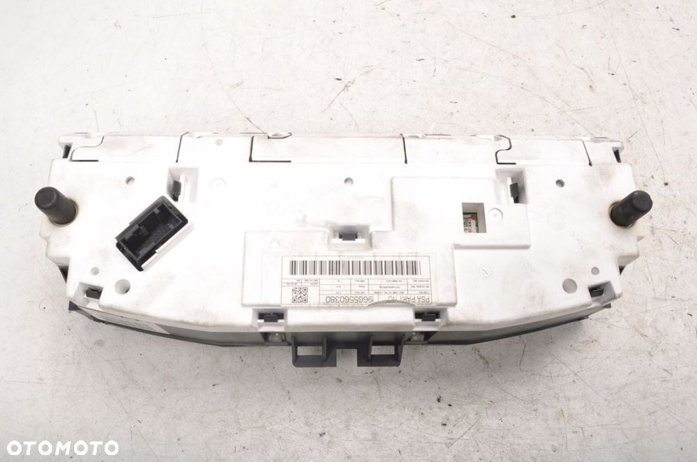 CITROEN C5 III X7 2.0 16V BENZYNA LICZNIK ZEGARY - 6