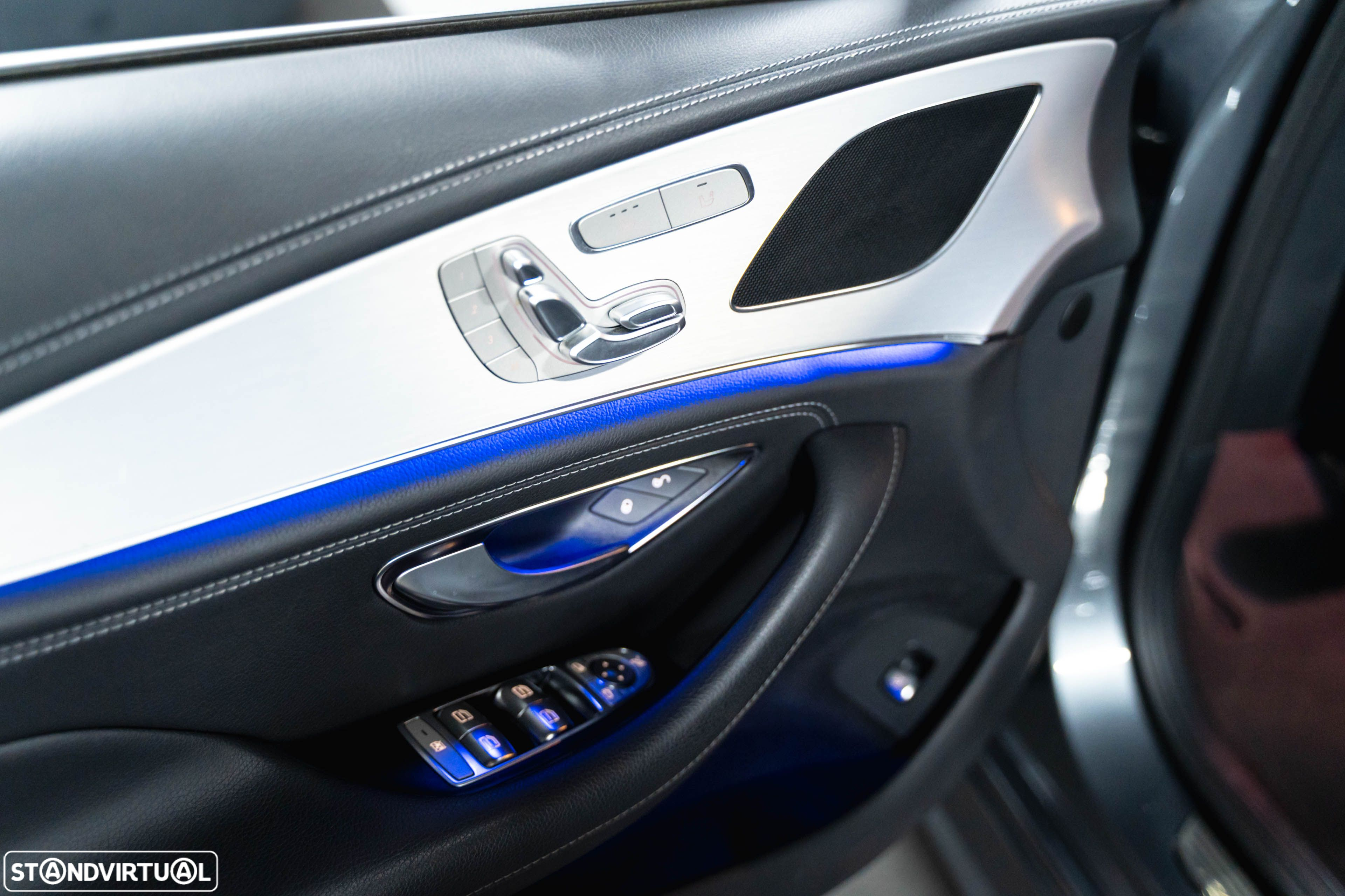 Mercedes-Benz CLS 300 d AMG Line - 7