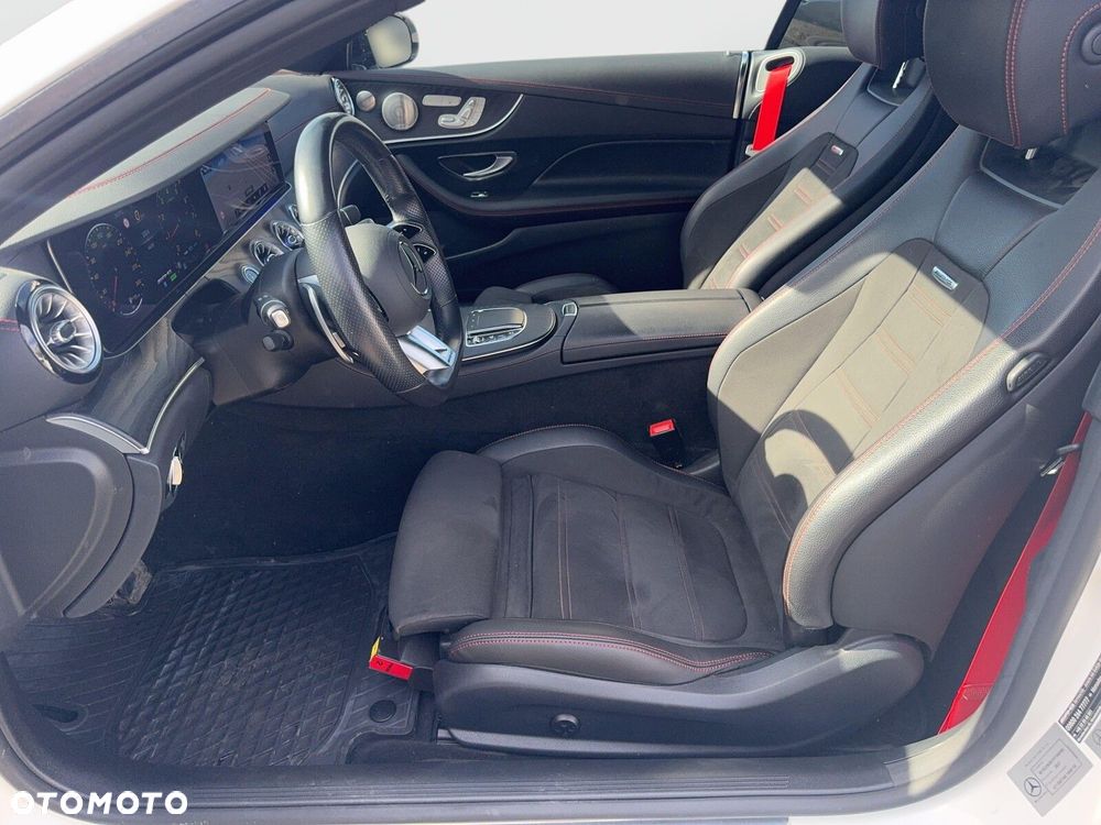 Mercedes-Benz Klasa E AMG 53 4-Matic+ 9G-TRONIC - 17