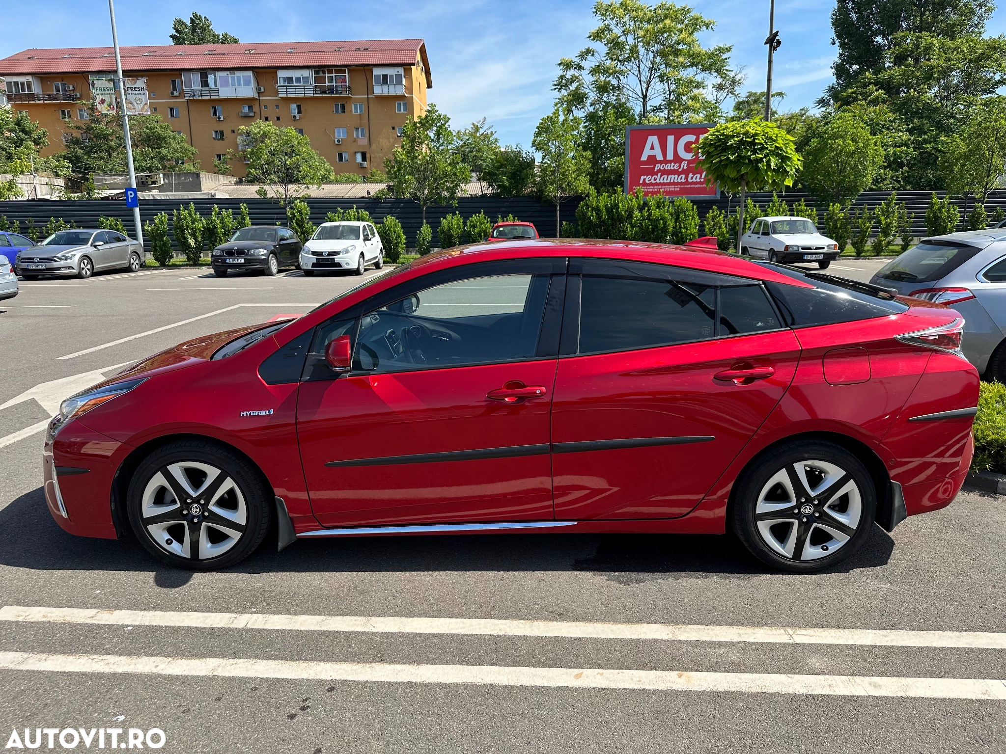 Toyota Prius - 2