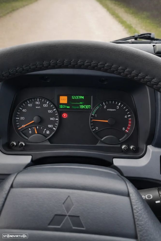 Mitsubishi FUSO/CANTER - 10