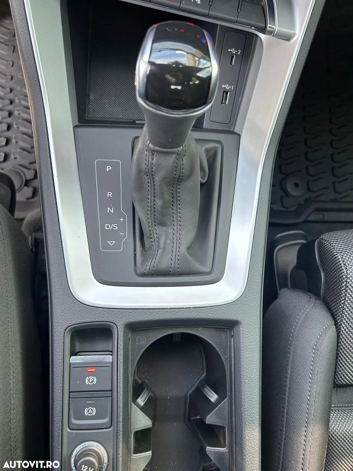 Audi Q3 2.0 40 TFSI S tronic quattro S Line - 22