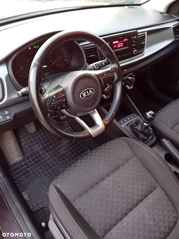 Kia Rio 1.2 XL - 23