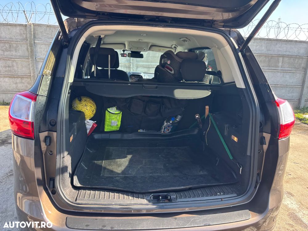 Ford Grand C-Max 2.0 TDCi Powershift Titanium - 8