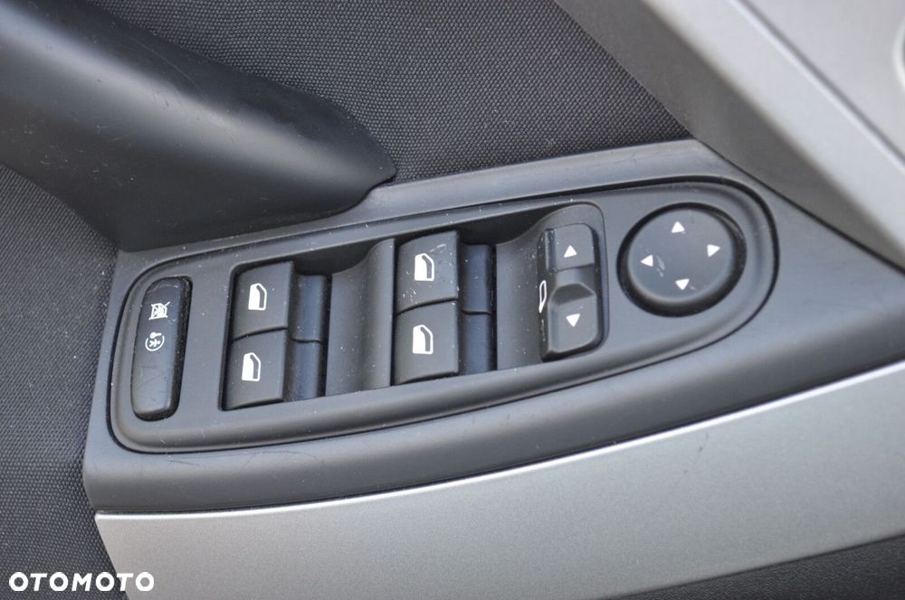 Citroën C4 Picasso - 16