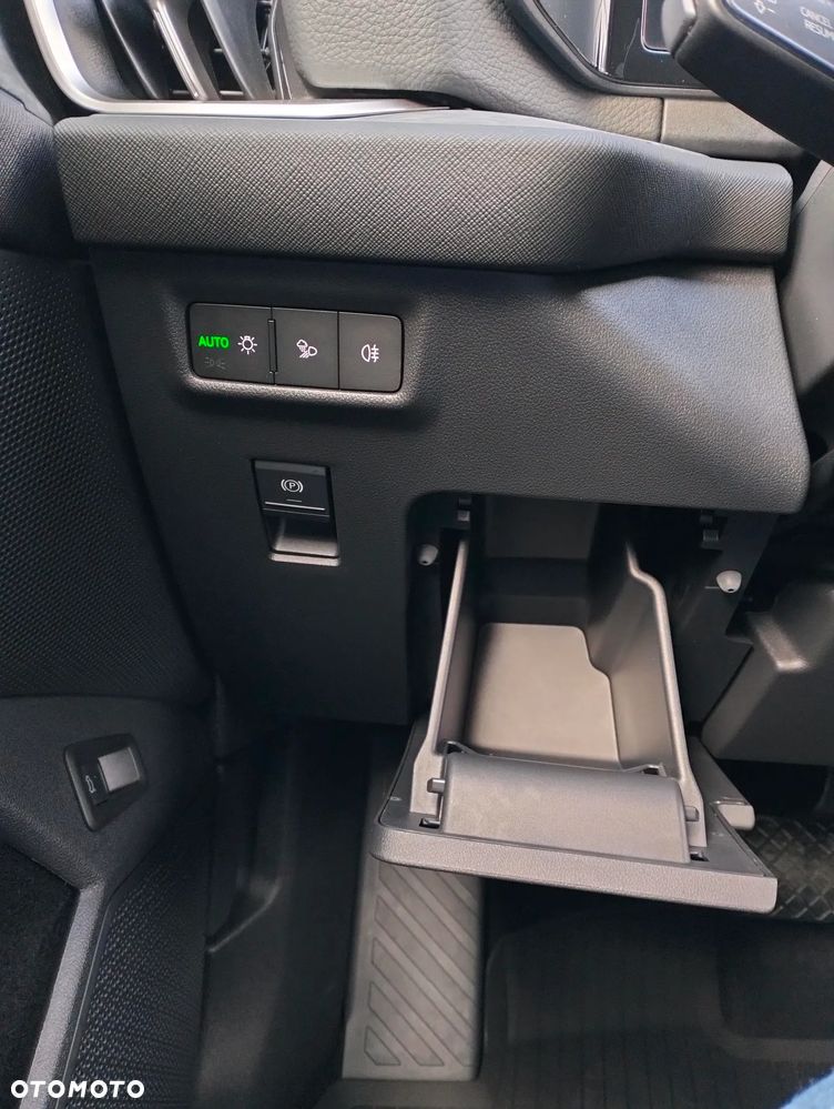 Skoda Kodiaq 2.0 TDI 4x4 Selection DSG - 17