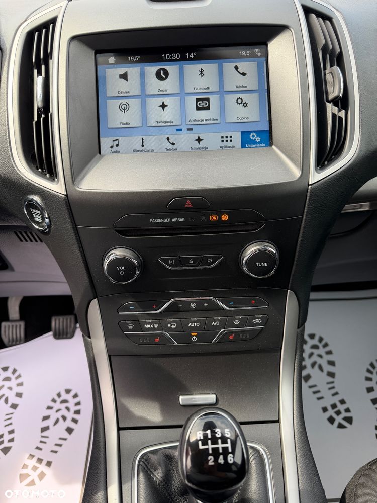 Ford S-Max 1.5 Eco Boost Start-Stopp Titanium - 32