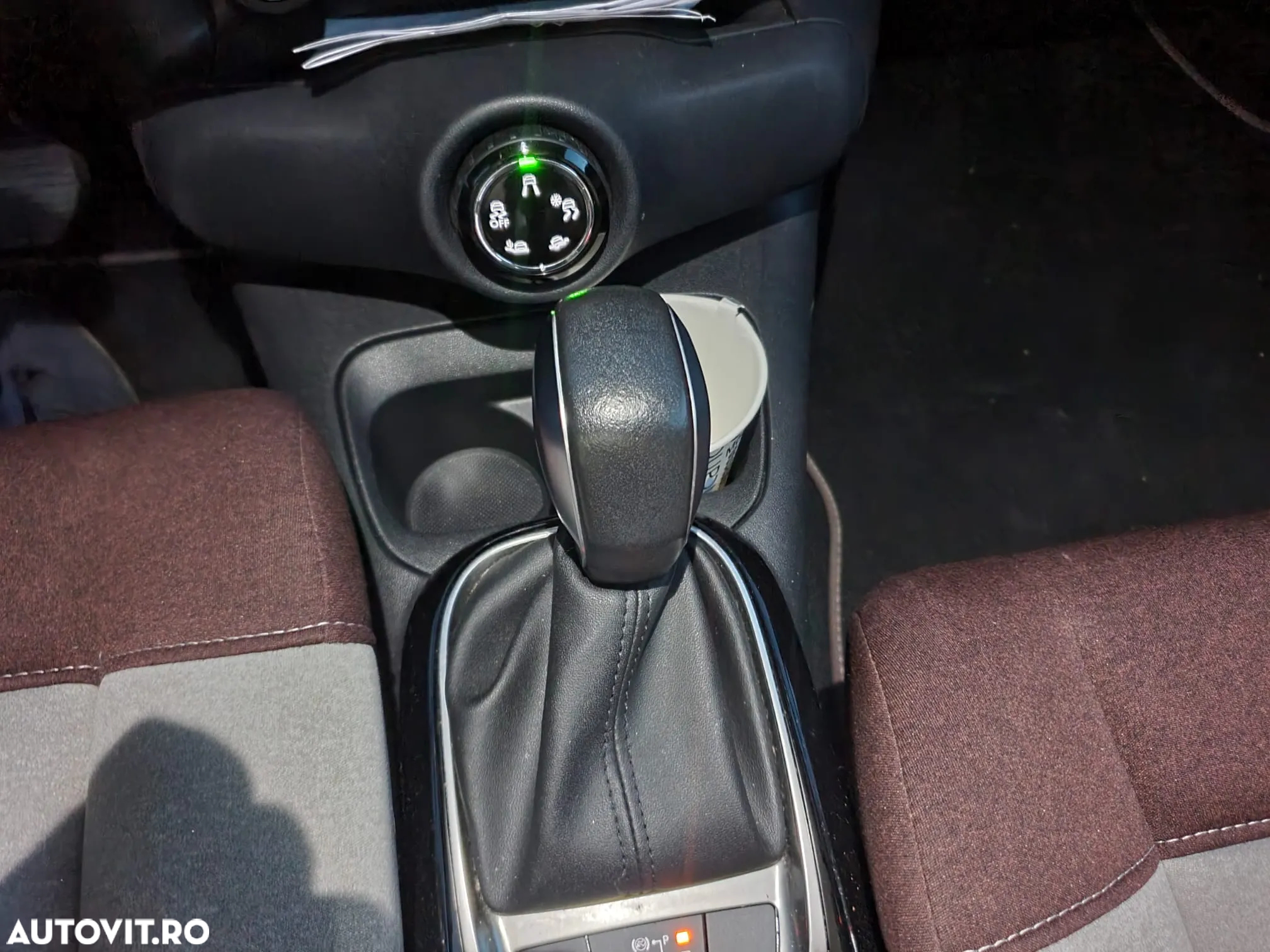 Citroën C4 Cactus Pure Tech 110 Stop&Start EAT6 Selection - 25