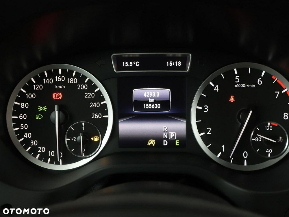 Infiniti Q30 2.0t Sport AWD 7DCT - 23