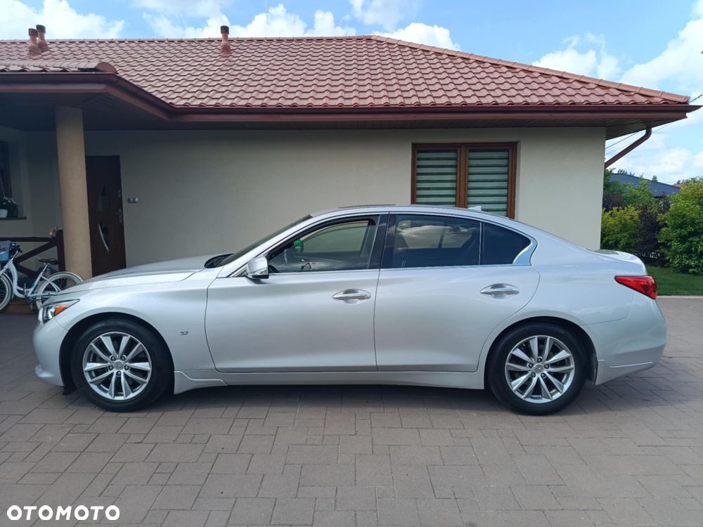 Infiniti Q50 - 27