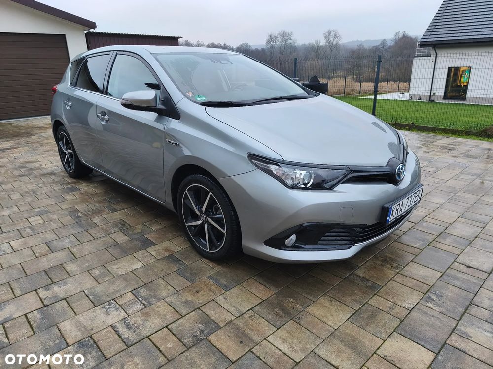 Toyota Auris - 10
