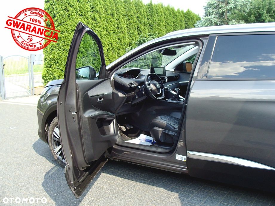 Peugeot 5008 1.5 BlueHDi Allure S&S - 18