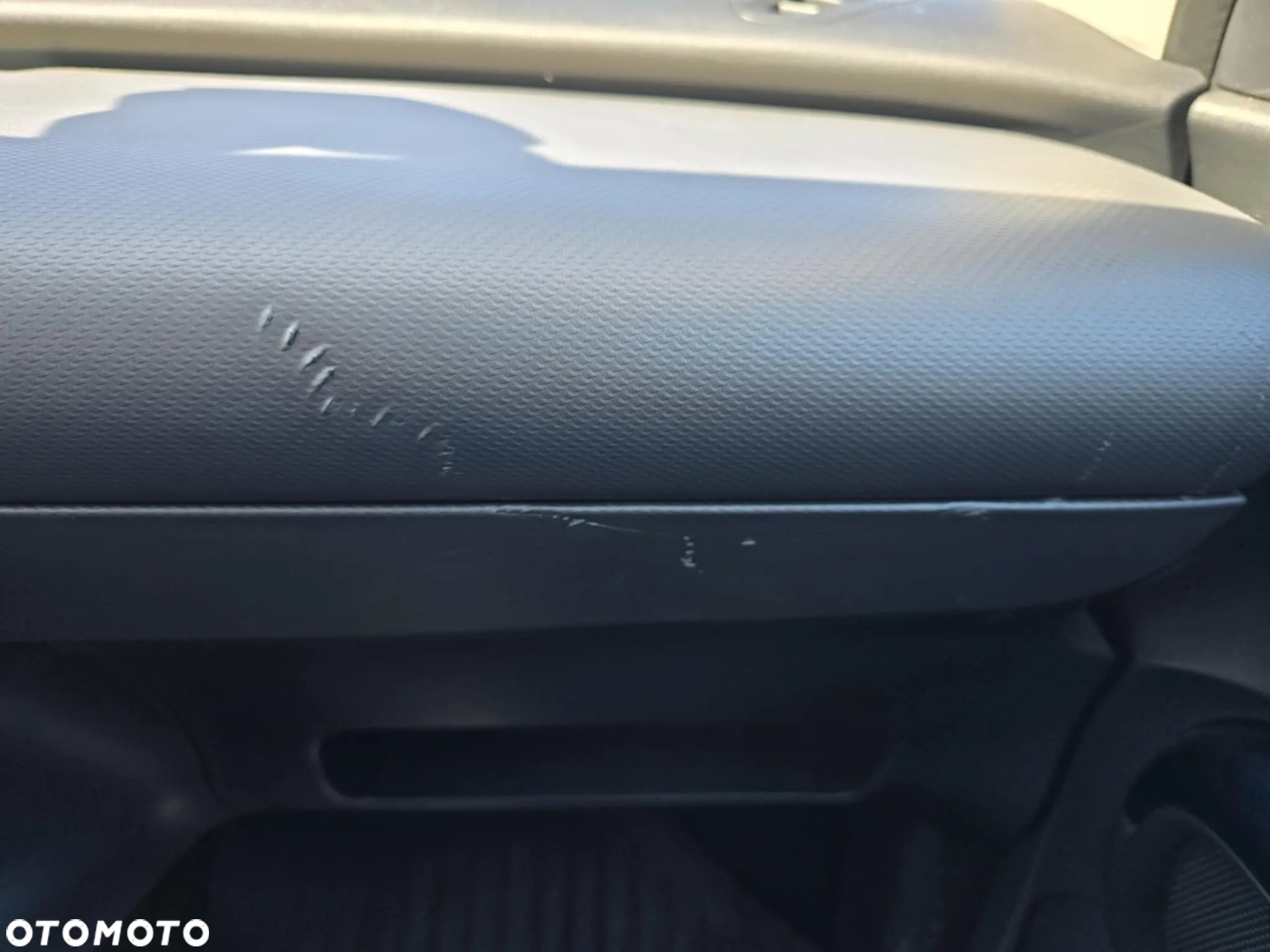 Citroën C4 Cactus 1.2 PureTech Feel S&S - 14