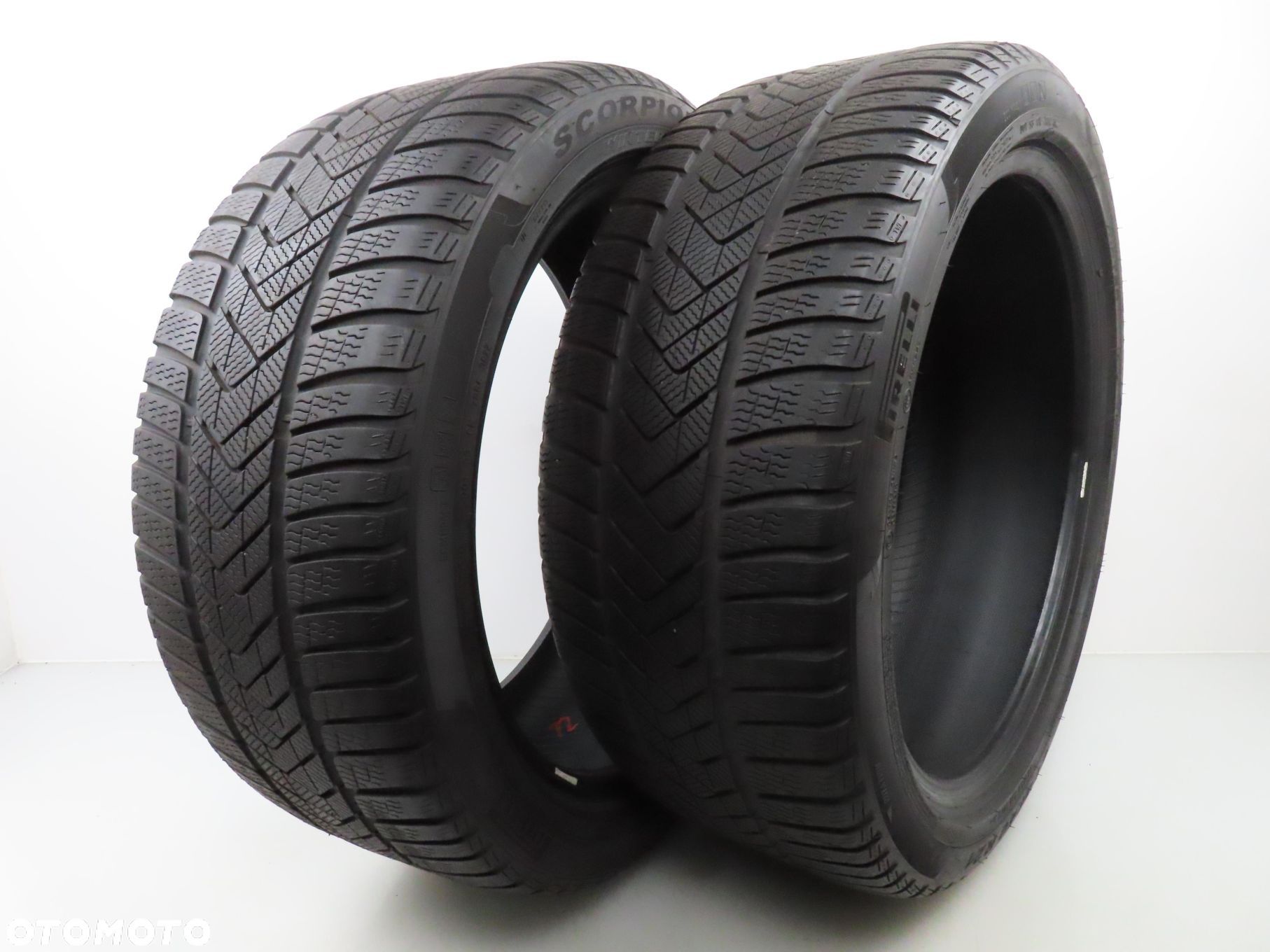 2x 275/40R21 OPONY ZIMOWE Pirelli Scorpion Winter 107V XL Run Flat *-BMW - 1