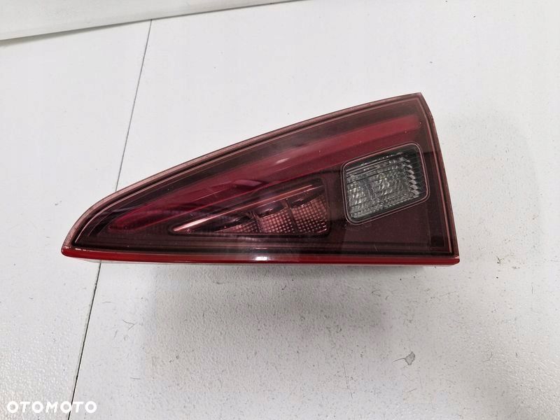 ALFA ROMEO GIULIA LED PRAWA TYLNA LAMPA KLAPA ORYGINAŁ 20700205 - 1