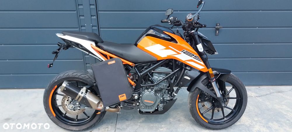 KTM Duke 125 - 37