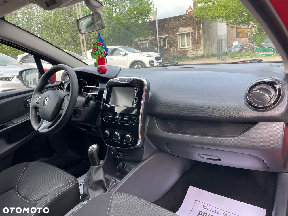 Renault Clio - 15