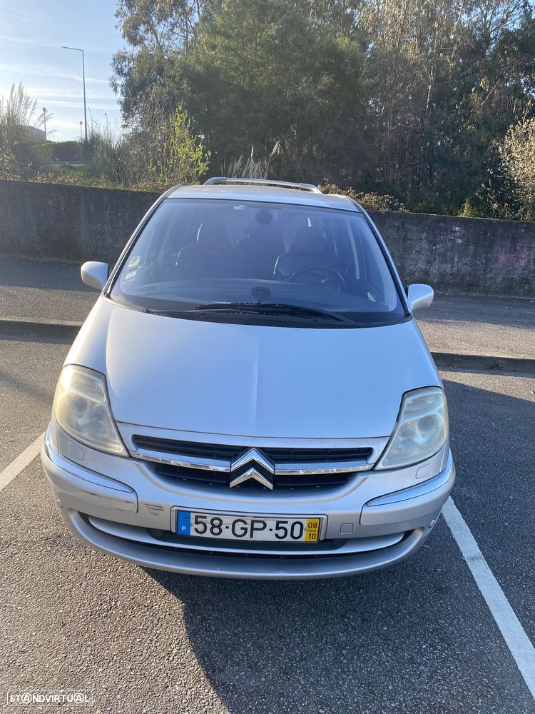 Citroën C8 2.0 HDi 16V Exclusive - 1