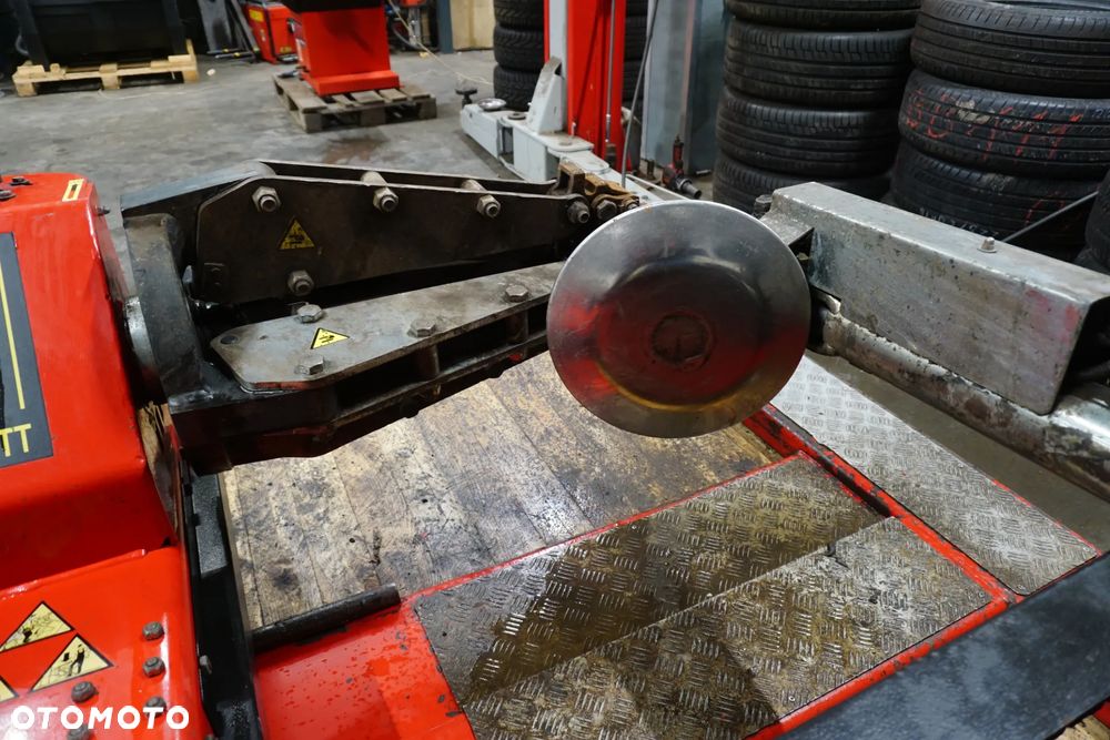 Montażownica ciężarowa CORGHI MONSTER AG TT 400V - 14