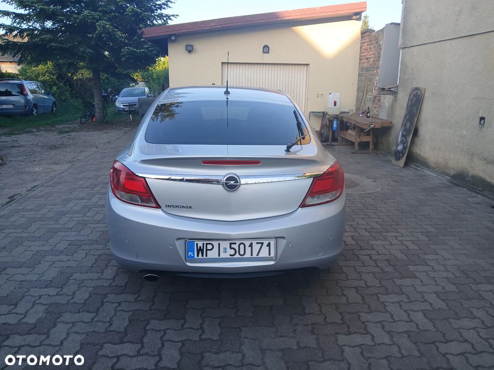 Opel Insignia - 10