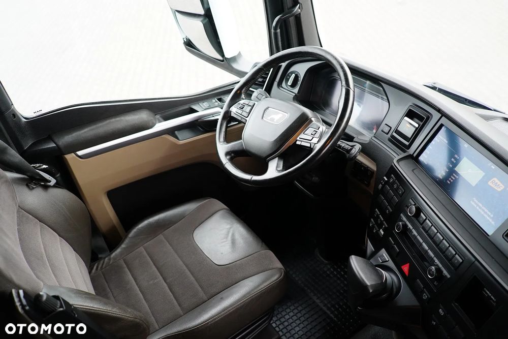 MAN TGX / 26.510 / GX / ACC / E 6 / RETARDER / BDF / OŚ SKRĘTNA / 7,15 M , 7,45 M - 13