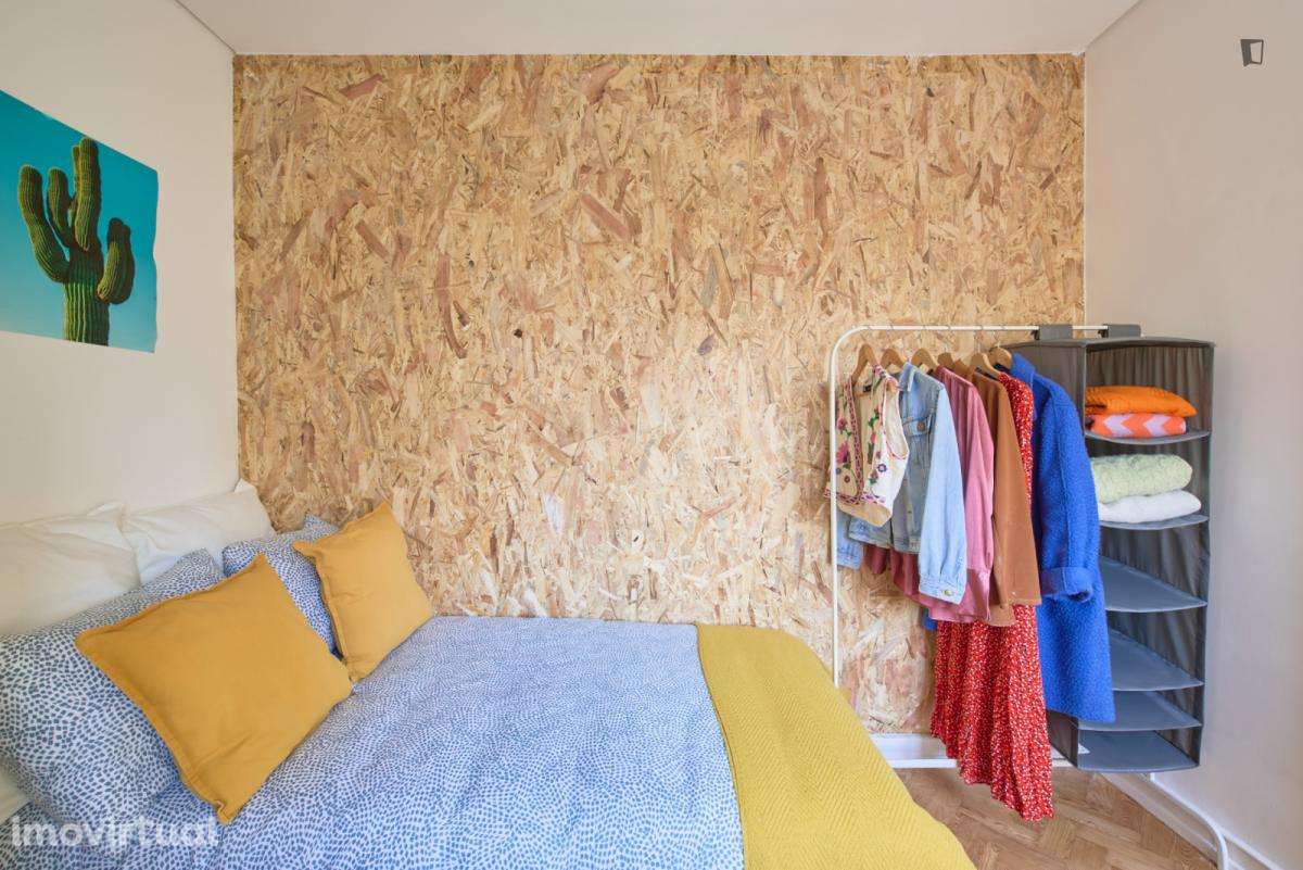 Quarto - localizado em Roma-Areeiro Lisbon - Grande imagem: 4/29