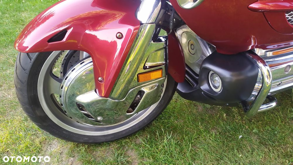Honda GL - 23