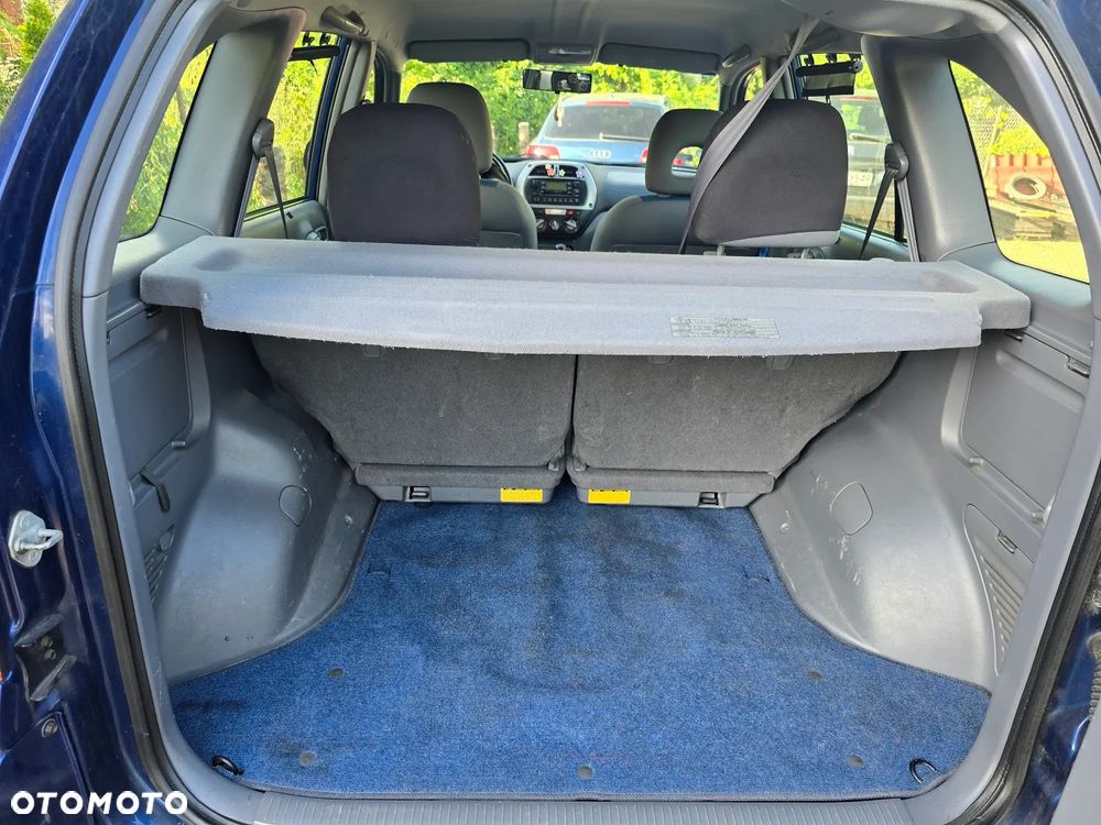 Toyota RAV4 1.8 VVT-i Luna 2WD - 9