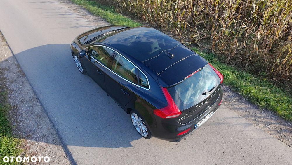 Volvo V40 ver-t3-momentum - 4