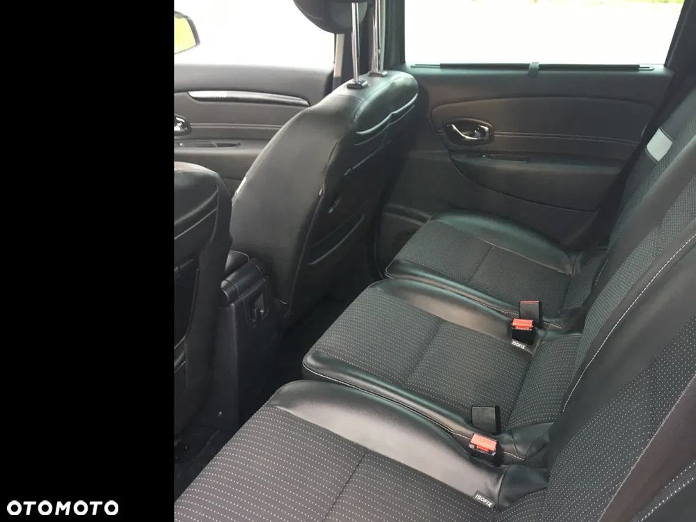 Renault Scenic 1.6 16V 110 Dynamique - 7