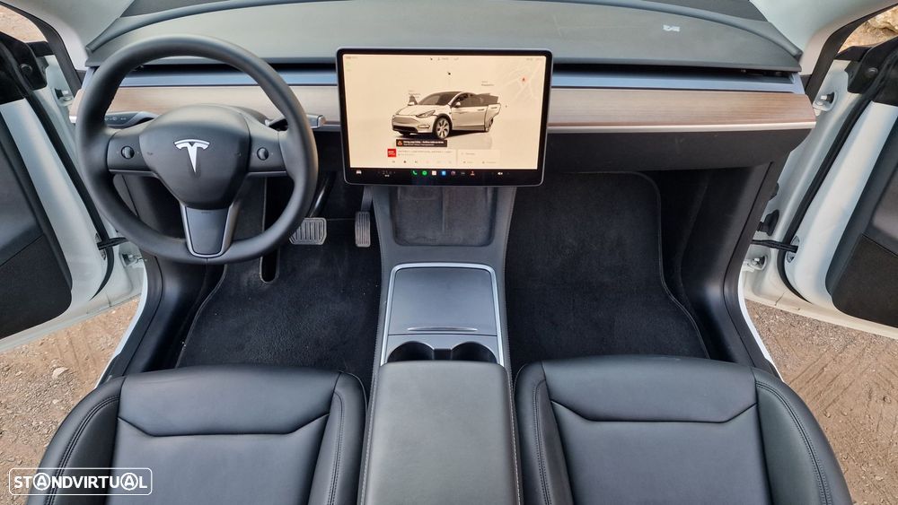Tesla Model Y Long Range Tração Integral - 17